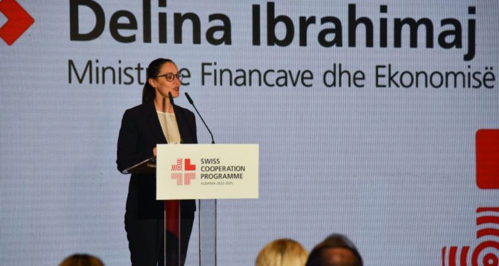 Zvicra do te mbeshtese me 105 mln franga qeverine shqiptare